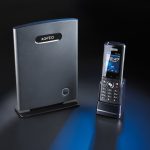 DECT 60 IP und DECT Basis, mit Hintergrund